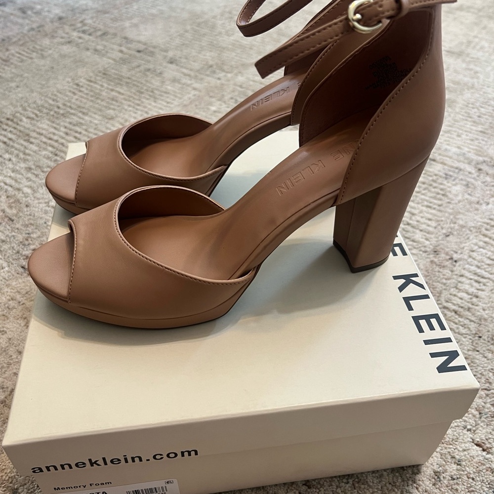 Anne Klein Vista Platform Dress Sandals - Picture 3 of 11